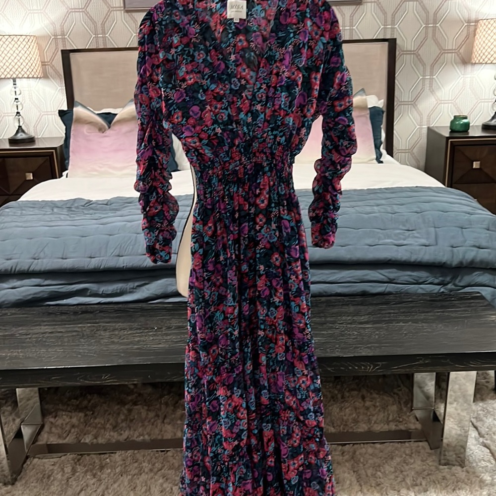 Miss Los Angeles dress size XS